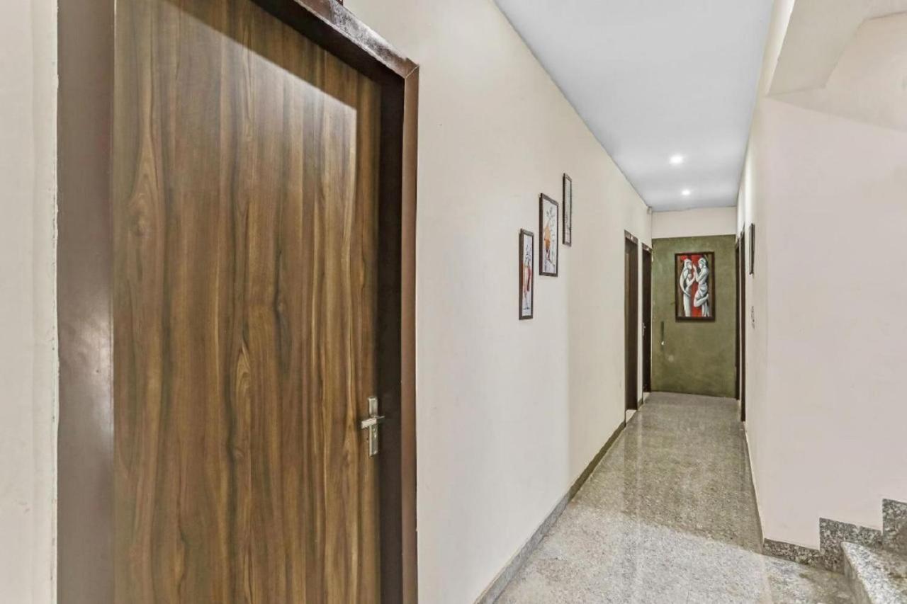 Hotel Noida Continental At Noida City Center Ngoại thất bức ảnh